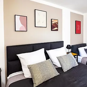 2 Zkb-3og Oder 3 Zkb-ug Im Zentrum Zw Rathaus Und Dom Apartment